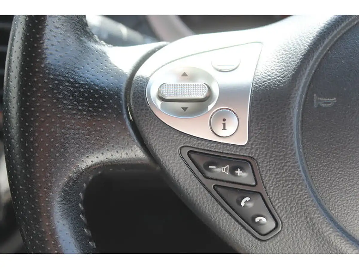 2016-nissan-juke-15dci-tekna-ss-open-air-roof-big-19