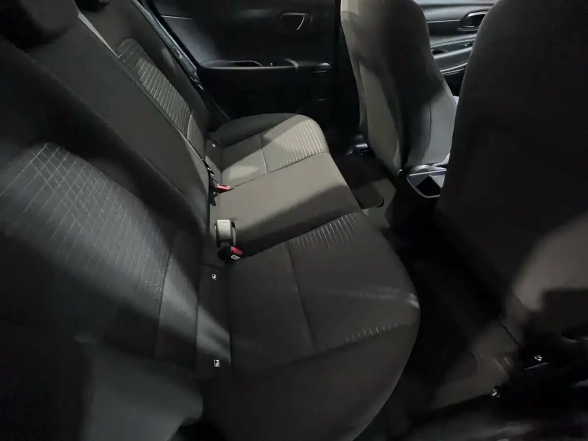 2022-hyundai-i20-10-t-gdi-se-connect-dct-big-15