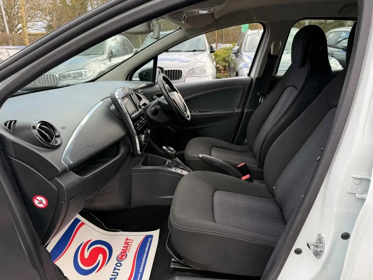 2019-renault-zoe-e-i-dynamique-nav-110ps-r110ze40-big-18