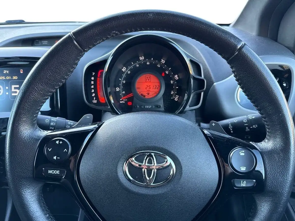 2021-toyota-aygo-10-vvt-i-x-trend-tss-x-shift-big-14