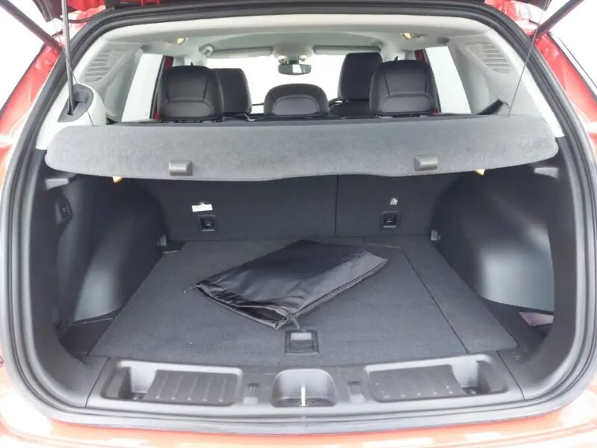2024-jeep-compass-13-gse-s-big-7