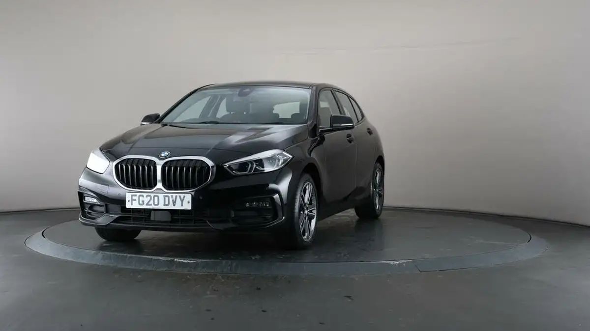 2020-bmw-1-series-15td-116d-sport-big-38