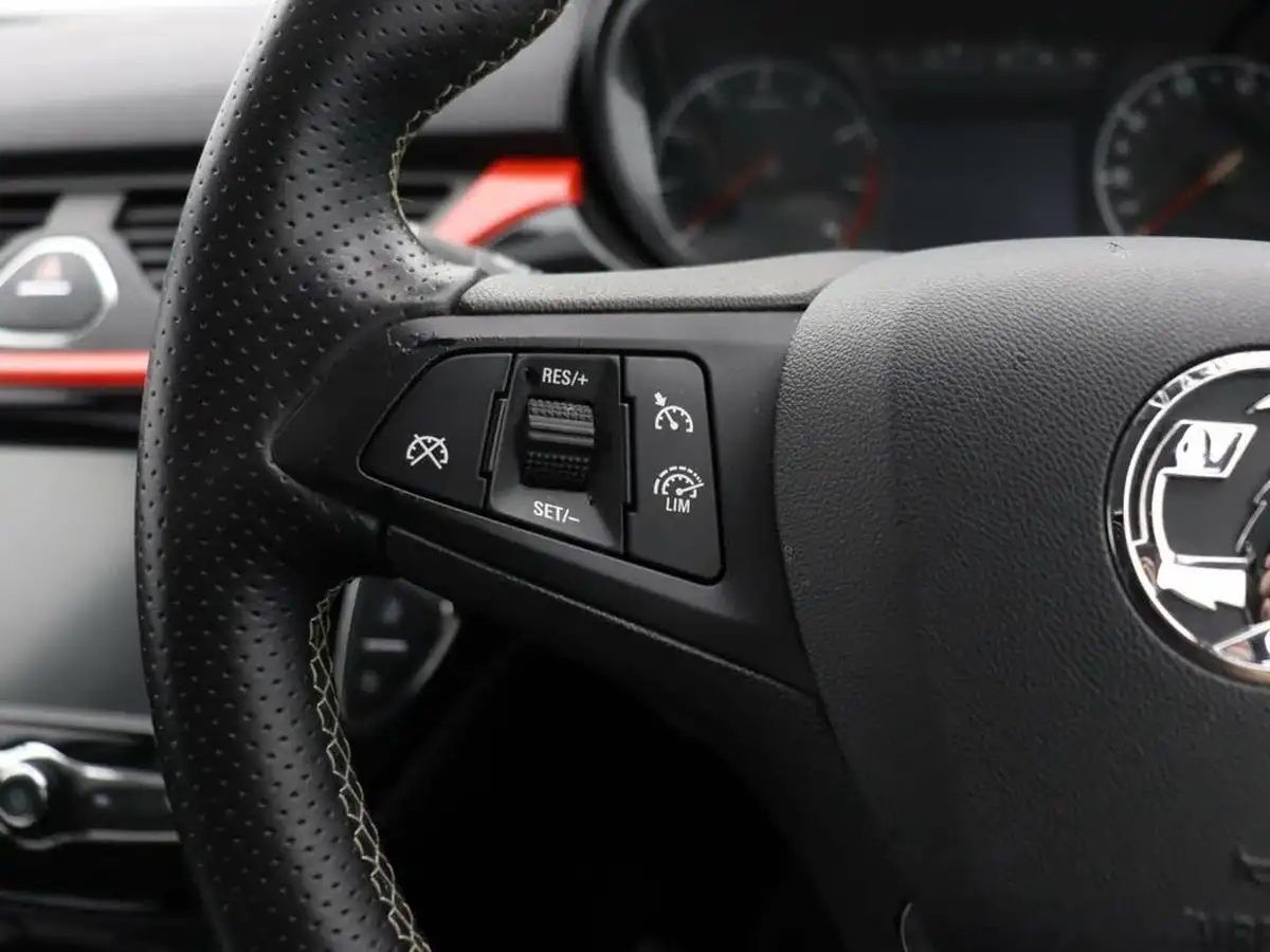 2018-vauxhall-corsa-14i-limited-edition-75ps-3d-big-20