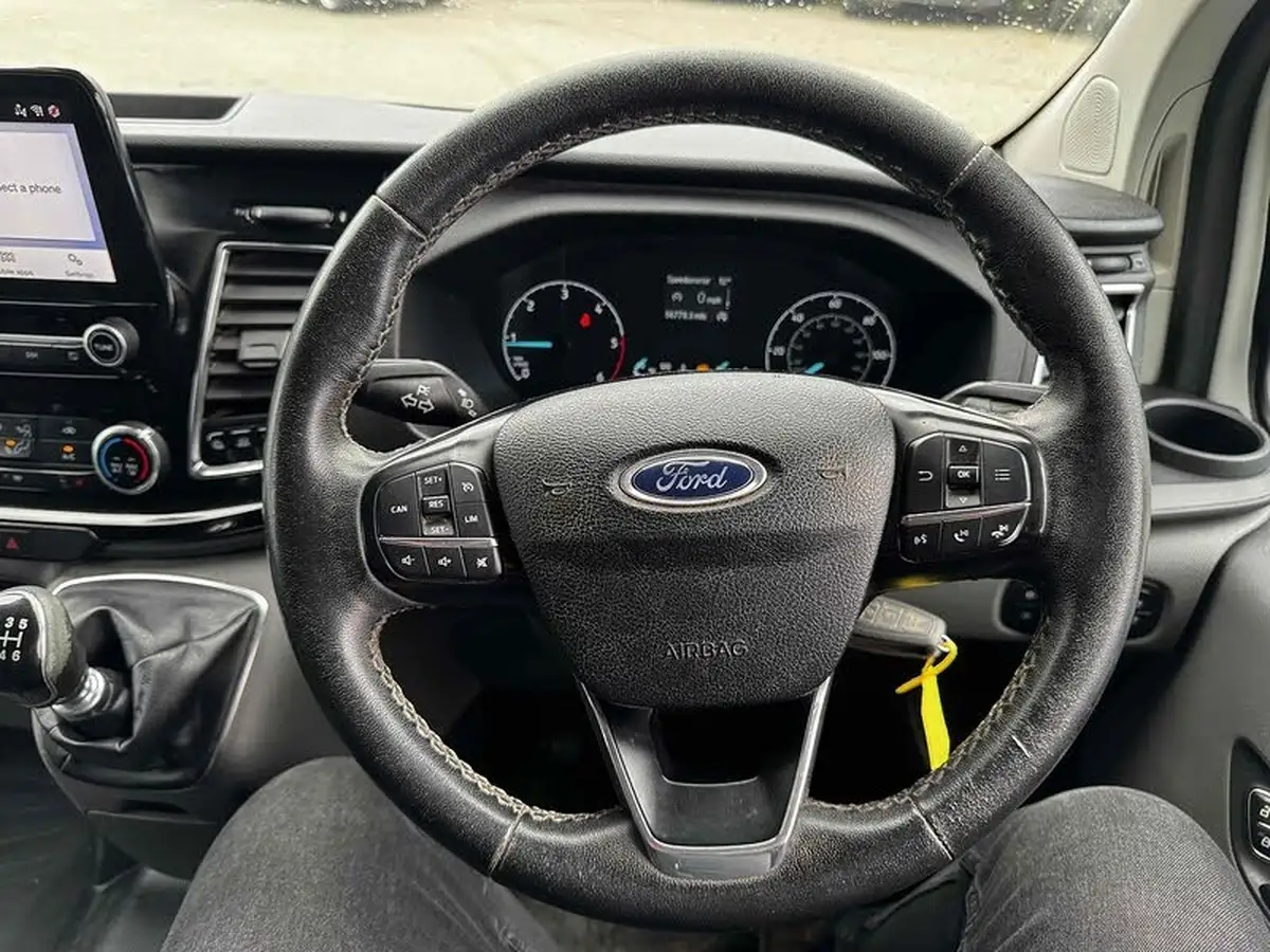 2019-ford-transit-custom-20tdci-280-l1h1-limited-130pseu6dt-big-17