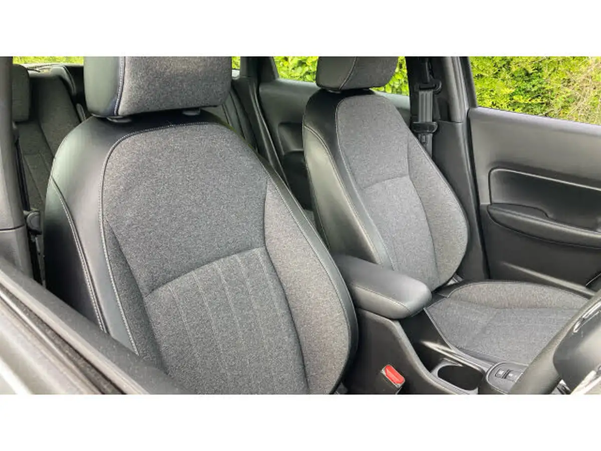 2021-honda-jazz-15-i-mmd-sr-109ps-big-21