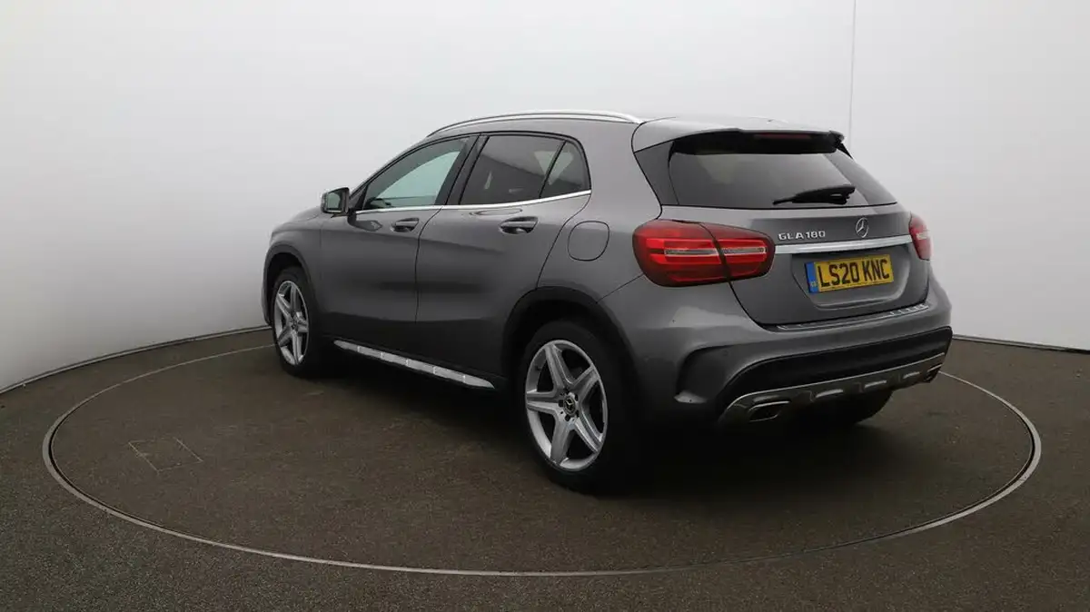 2020-mercedes-benz-gla-class-16-gla-180-amg-line-edition-7g-dct-big-53