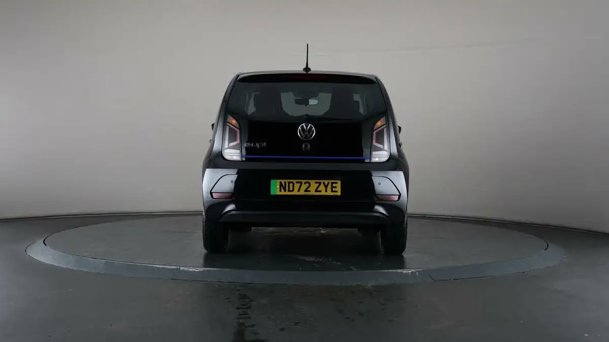2022-volkswagen-up-e-e-up-big-5