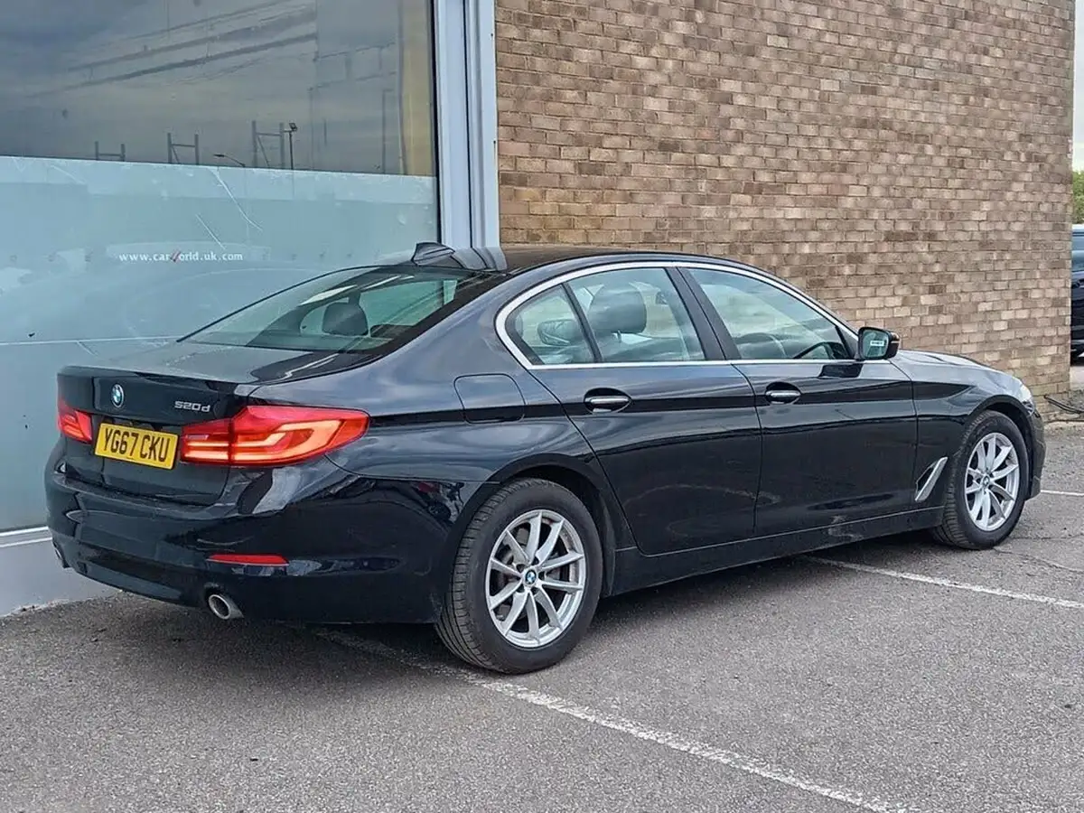 2018-bmw-5-series-20td-520d-se-190bhp-ss-saloon-4d-big-2