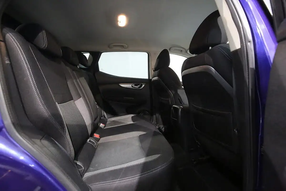 2018-nissan-qashqai-12-dig-t-n-connecta-big-20