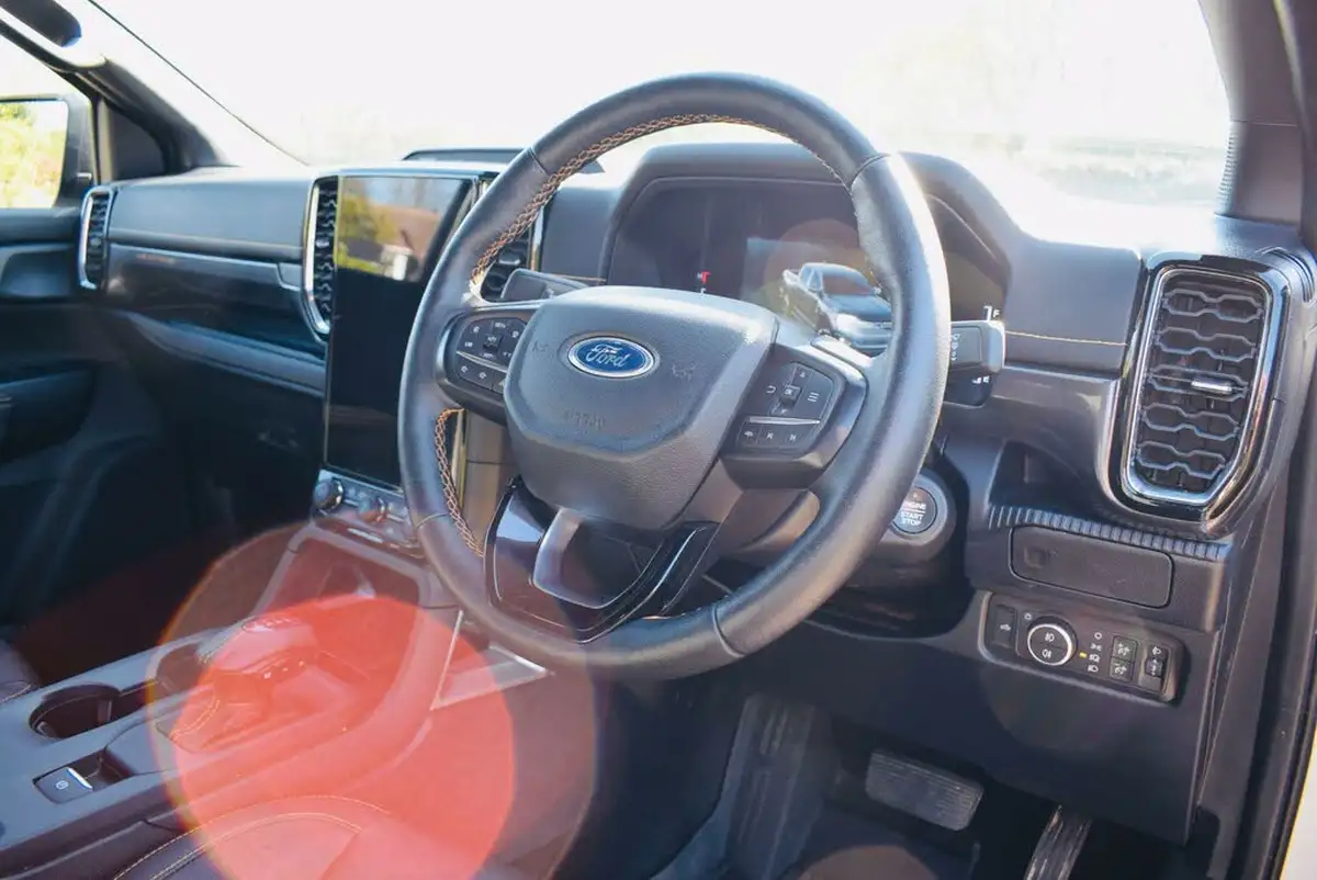 2024-ford-ranger-20-ecoblue-wildtrak-double-cab-205pseu6d-big-9