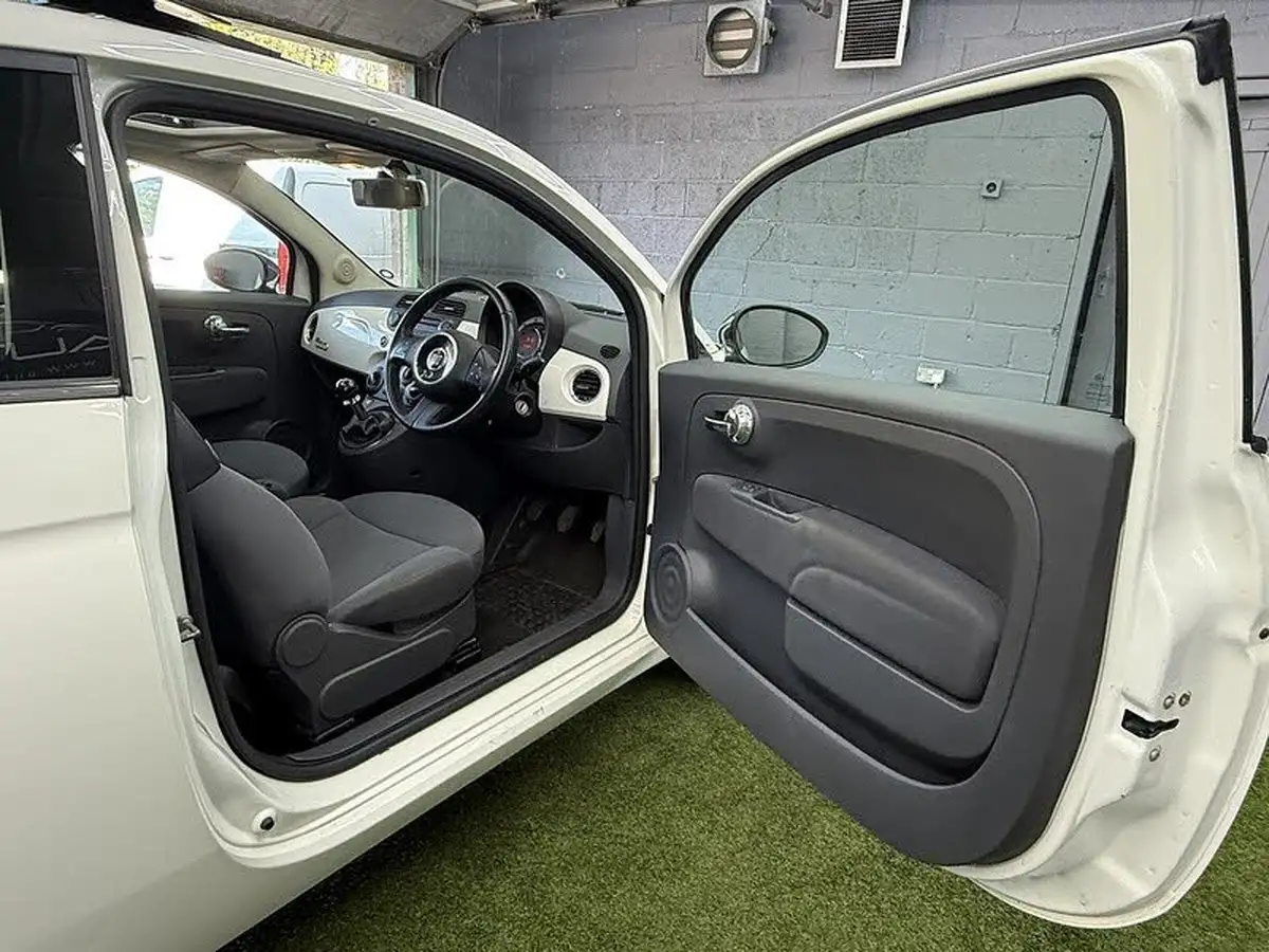 2009-fiat-500-12-pop-big-15