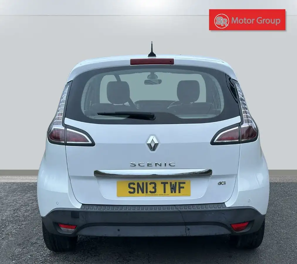 2013-renault-scenic-15dci-dynamique-tom-tom-hatchback-big-4