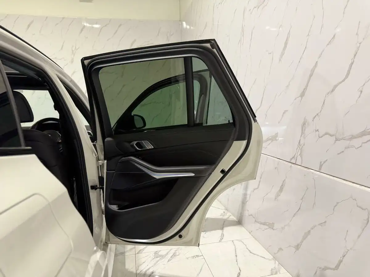 2021-bmw-x5-30-xdrive-45e-m-sport-big-24