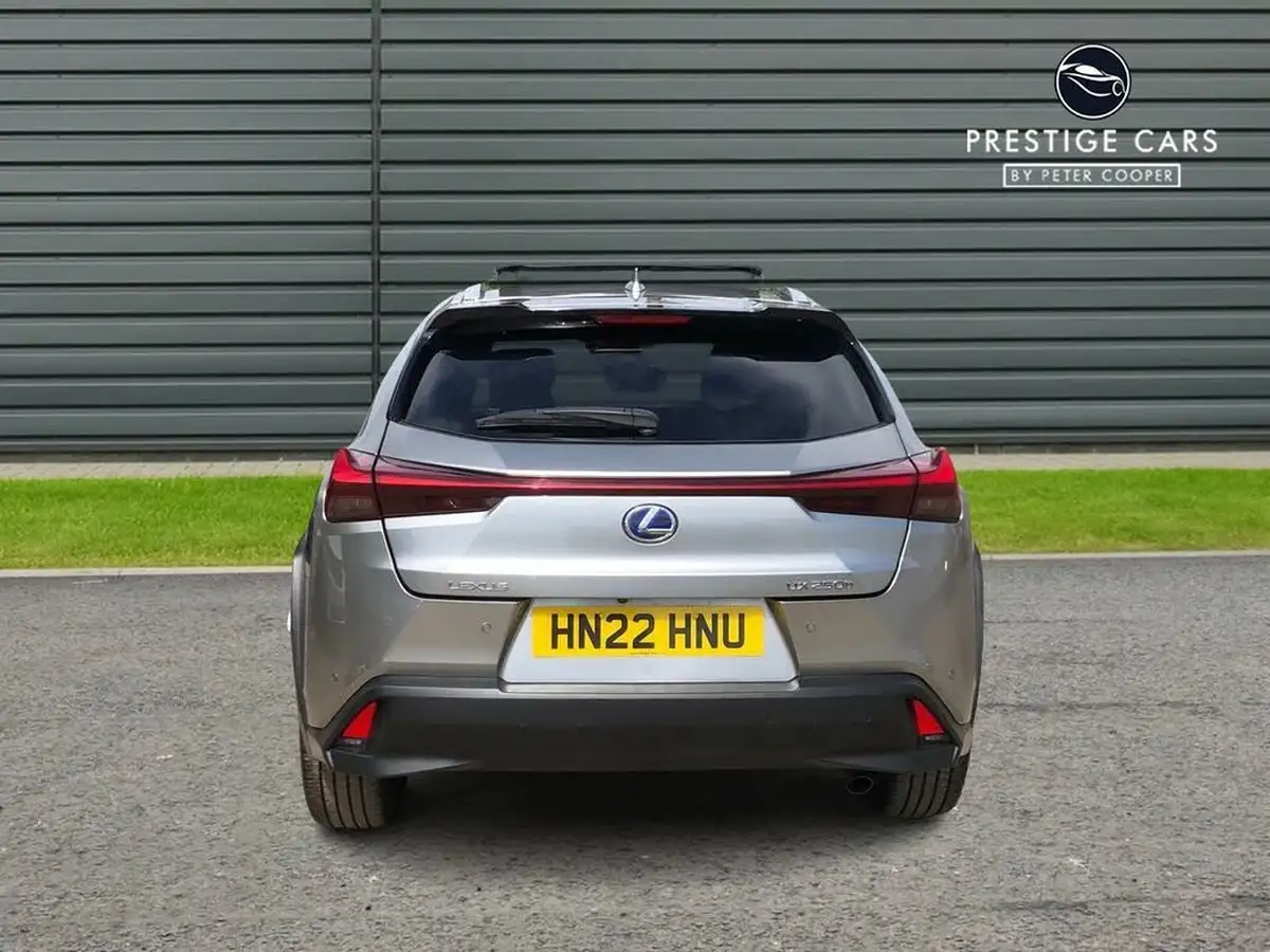 2022-lexus-ux-250h-20-ux-184bhp-without-navigation-big-8