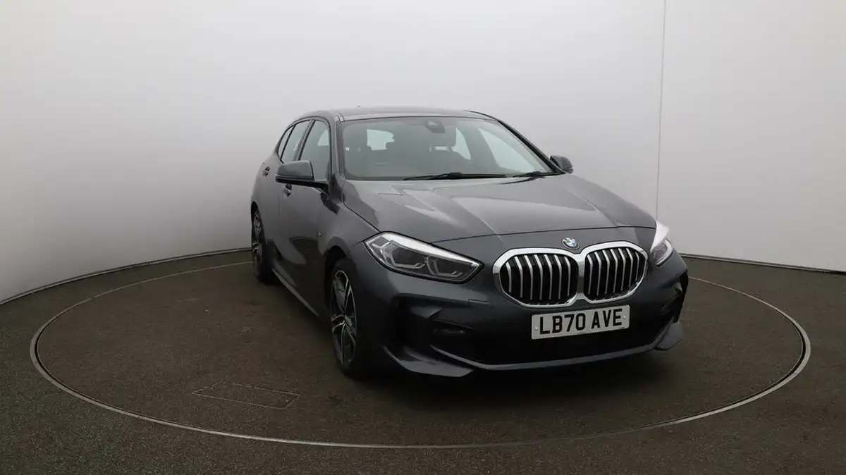 2020-bmw-1-series-20td-118d-m-sport-big-35