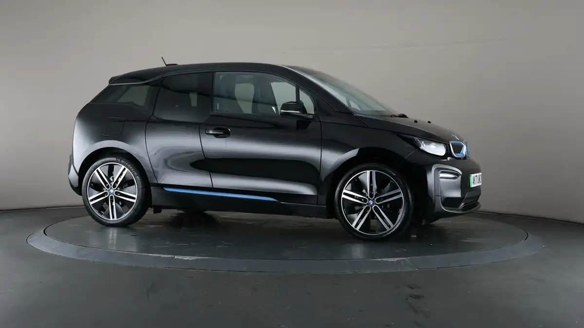 2022-bmw-i3-e-120-ah-big-50