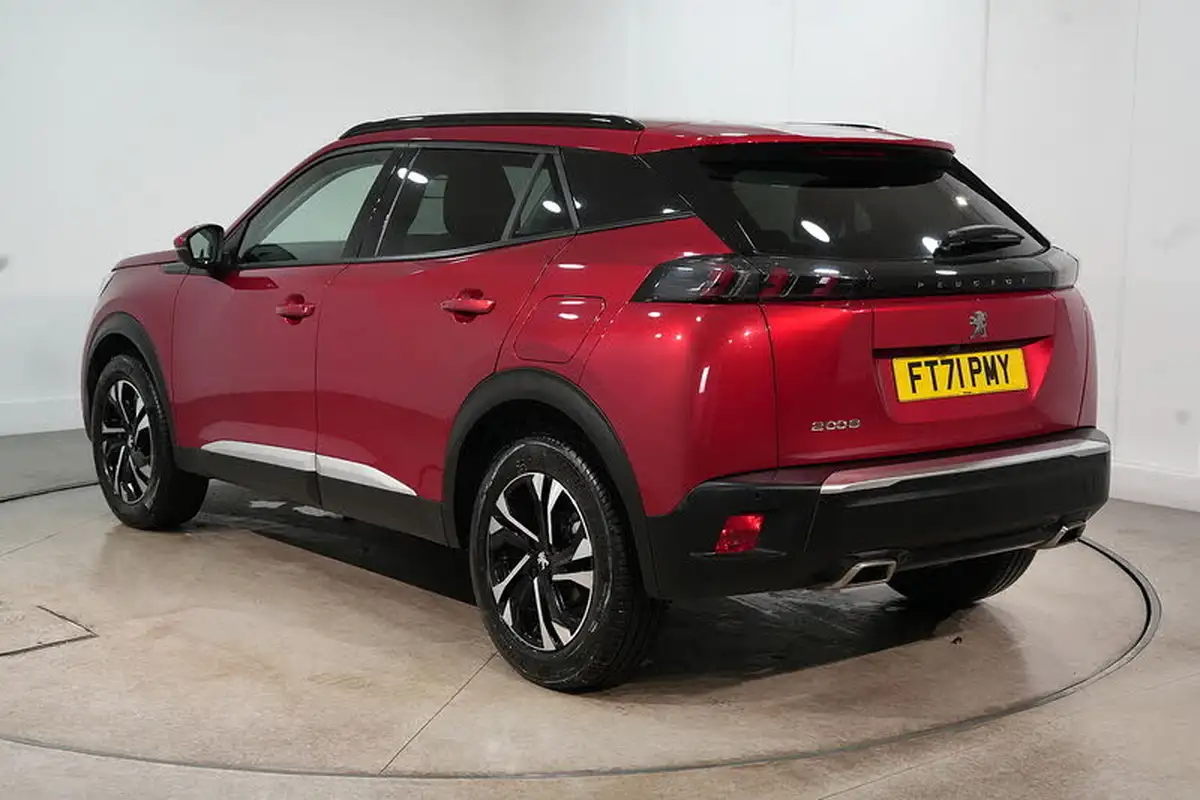 2021-peugeot-2008-suv-12-puretech-allure-premium-130bhp-eat8-big-6