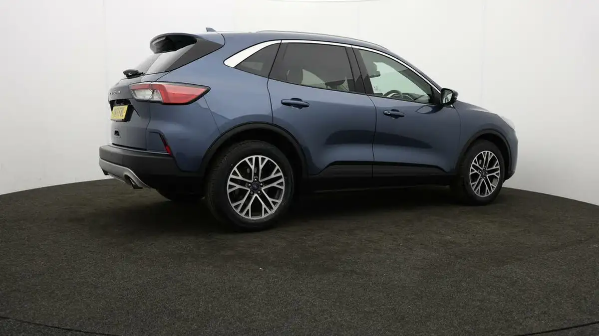 2022-ford-kuga-15-titanium-edition-auto-big-32