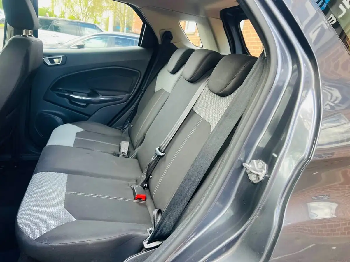 2017-ford-ecosport-10t-zetec-125ps-ss-big-15