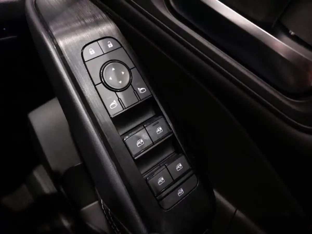 2021-nissan-qashqai-13-dig-t-visia-big-15