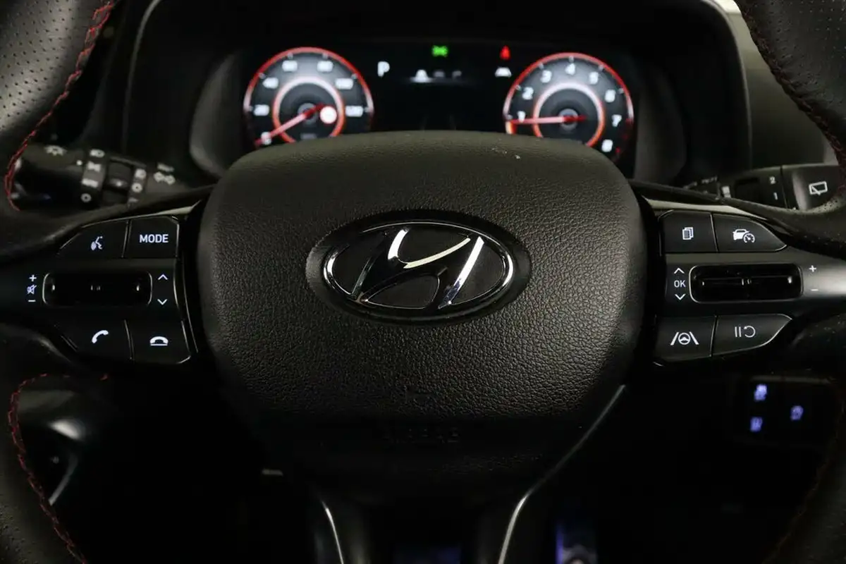 2024-hyundai-i20-10-t-gdi-n-line-dct-big-19