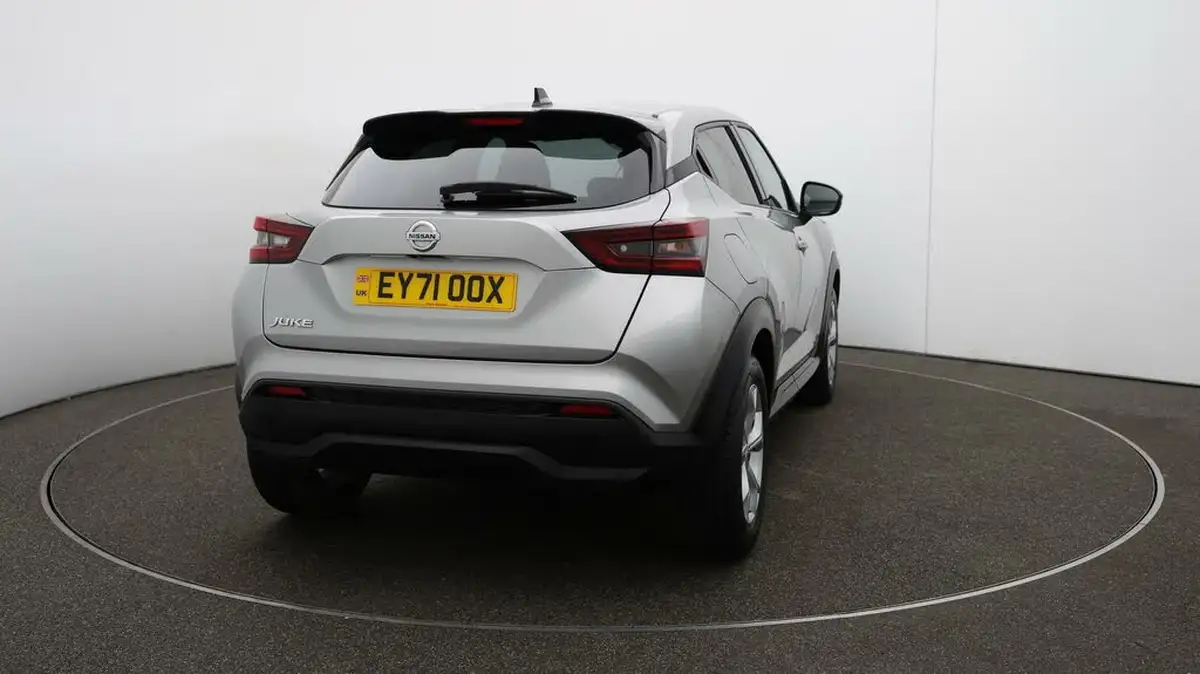 2021-nissan-juke-10-dig-t-n-connecta-dct-big-47