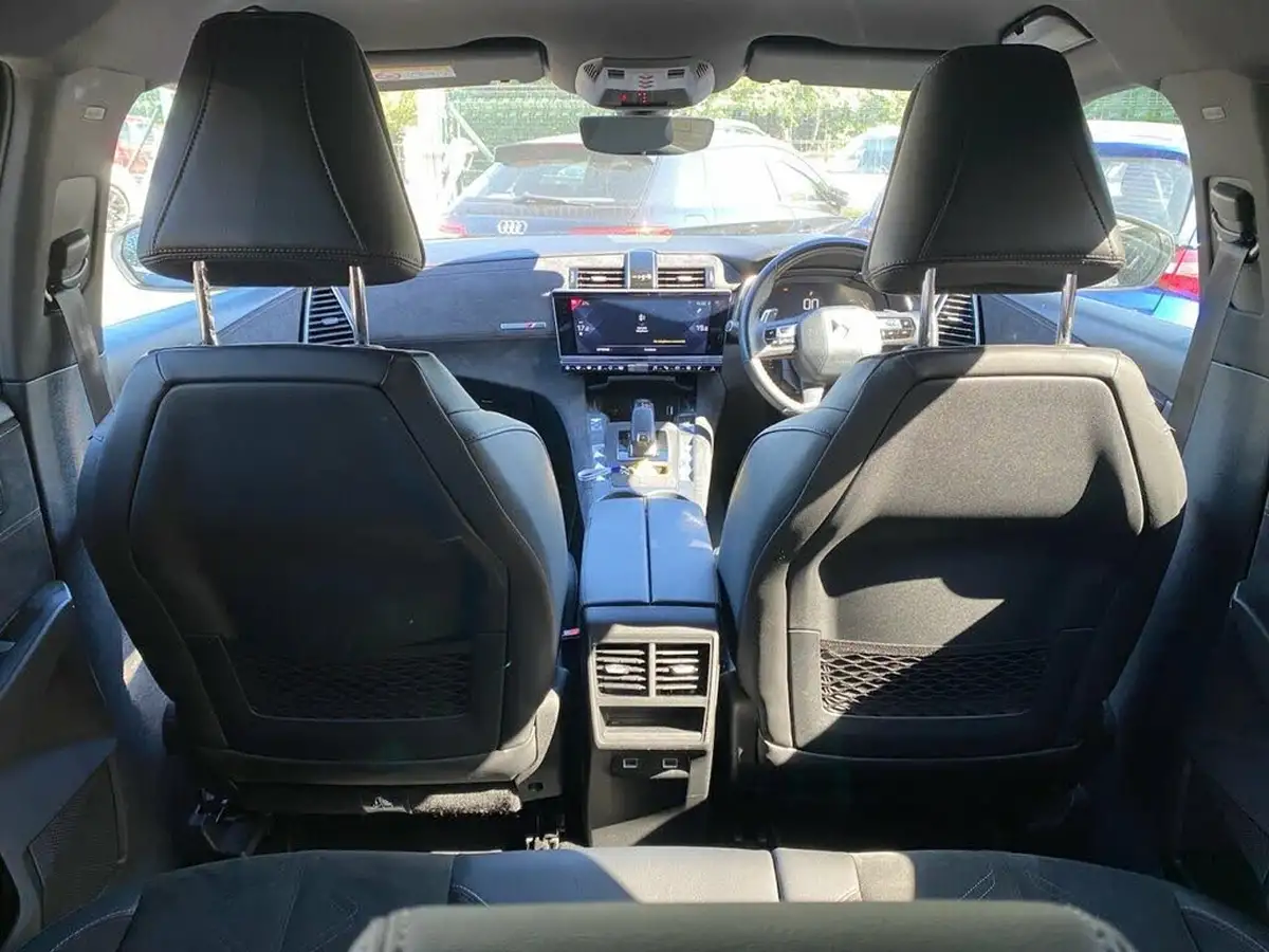 2021-ds-ds-7-crossback-16-puretech-performance-line-225ps-big-33
