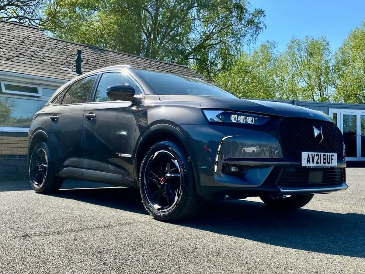 2021-ds-ds-7-crossback-16-puretech-performance-line-225ps-big-5