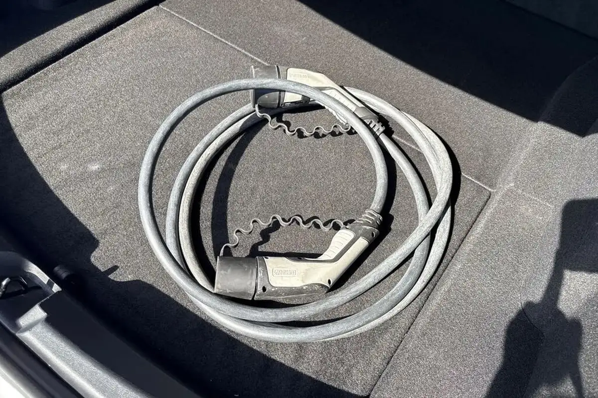 2019-tesla-model-3-e-standard-plus-big-38