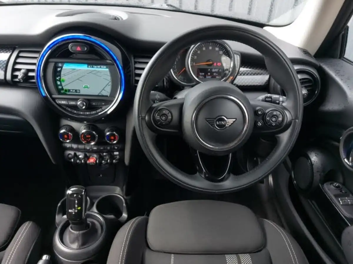2019-mini-cooper-20-cooper-s-classic-189bhp-hatchback-3d-auto-big-6