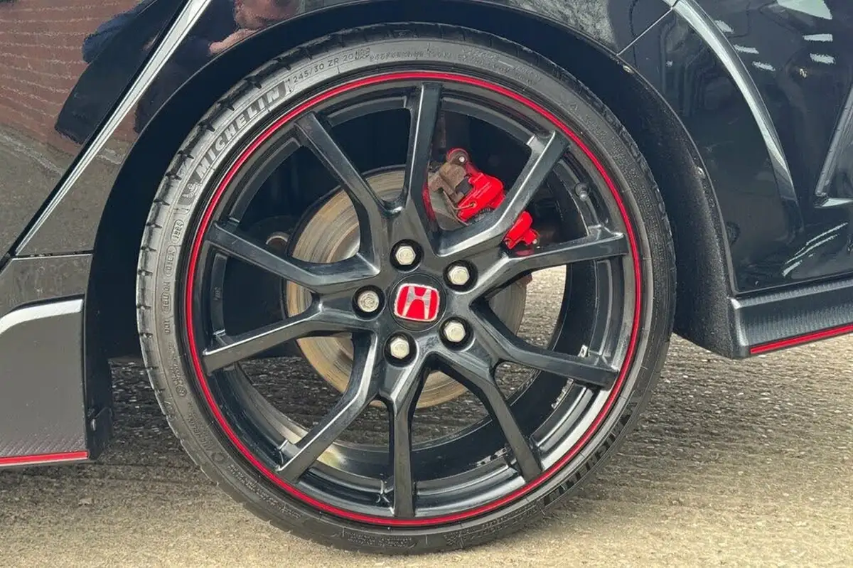 2019-honda-civic-20-i-vtec-type-r-gt-big-36