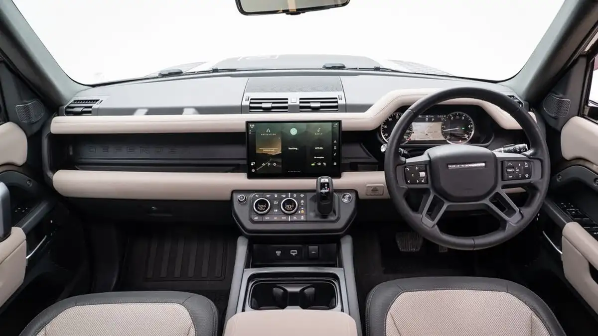 2023-land-rover-110-defender-30-d300-x-dynamic-hse-big-1