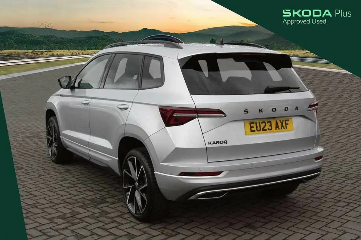 2023-skoda-karoq-15-tsi-sportline-big-2