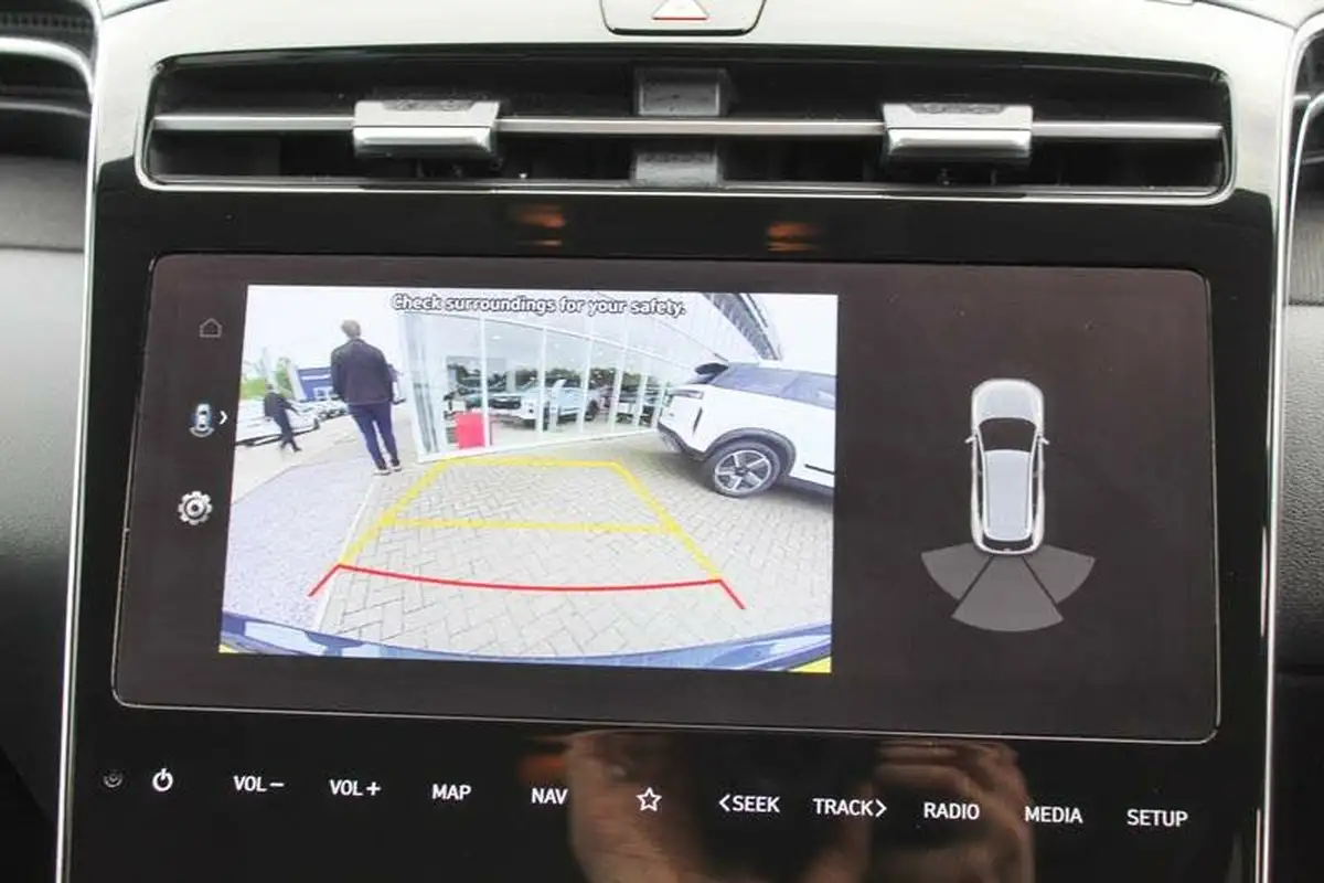 2022-hyundai-tucson-16-t-gdi-se-connect-150ps-big-21