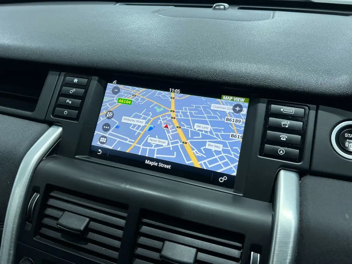 2017-land-rover-discovery-sport-20td4-se-tech-182ps-suv-auto-big-34