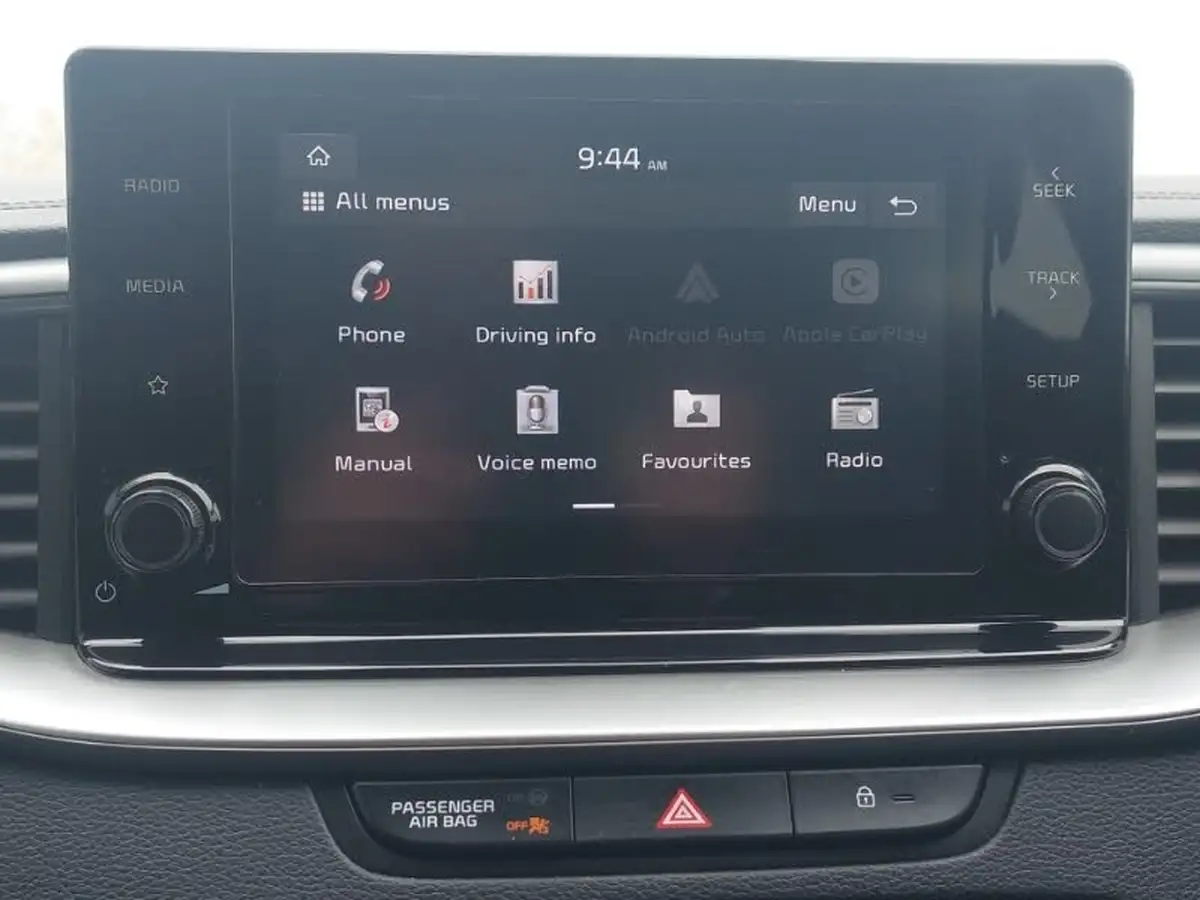 2022-kia-xceed-10-t-gdi-2-big-12