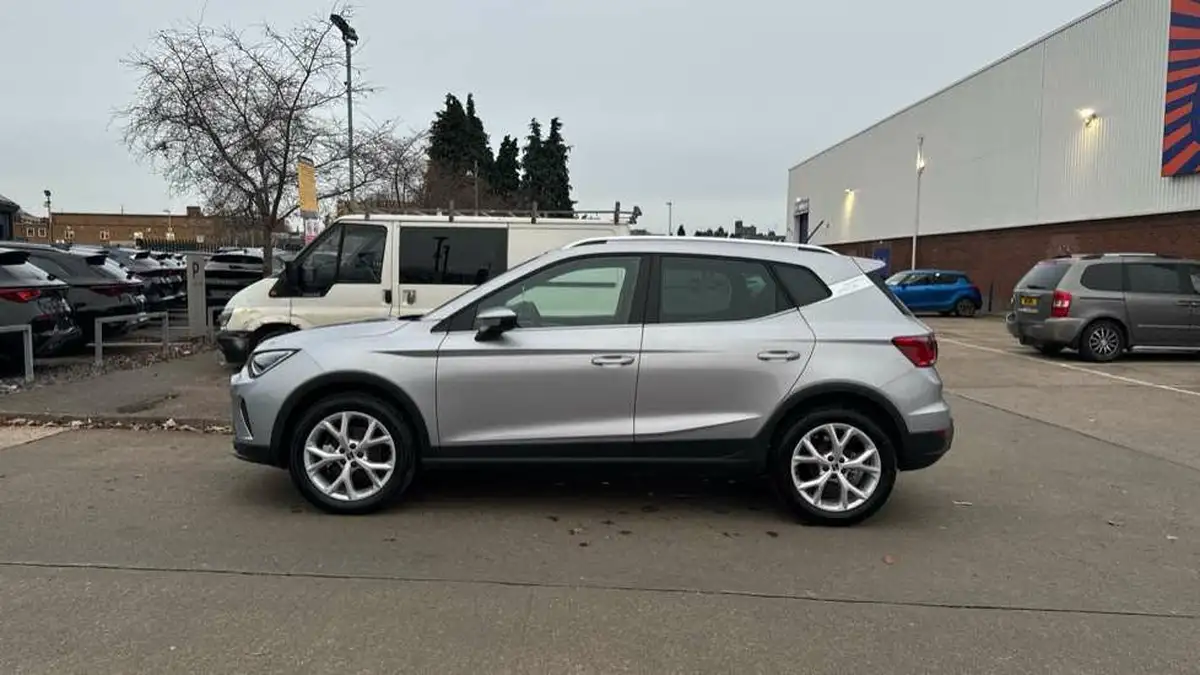 2024-seat-arona-10-tsi-fr-110ps-dsg-big-9
