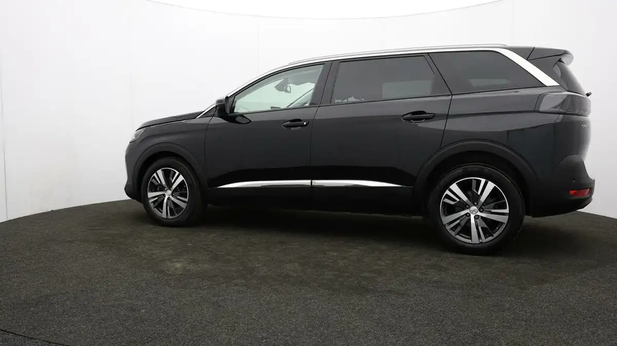 2021-peugeot-5008-suv-12-puretech-allure-big-65