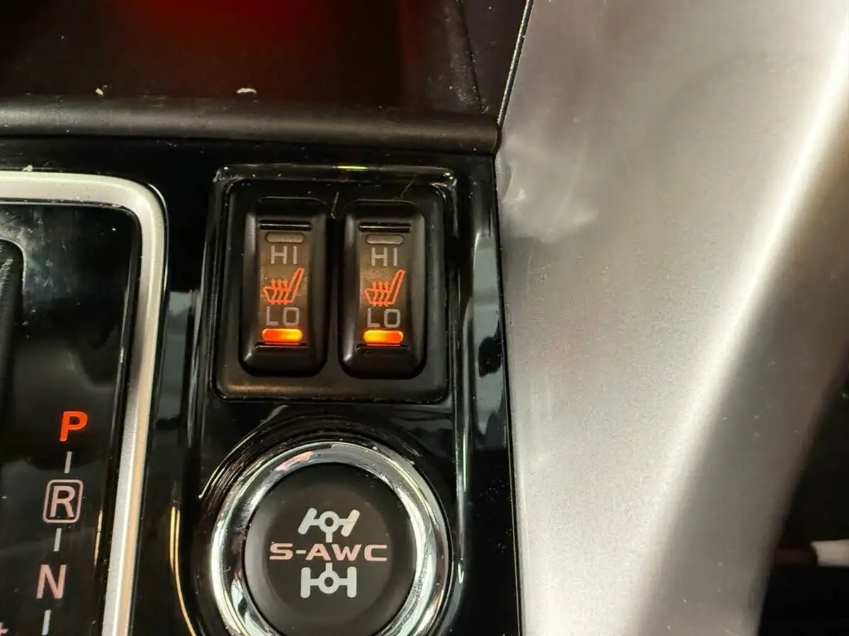 2018-mitsubishi-eclipse-cross-15-4-auto-big-29
