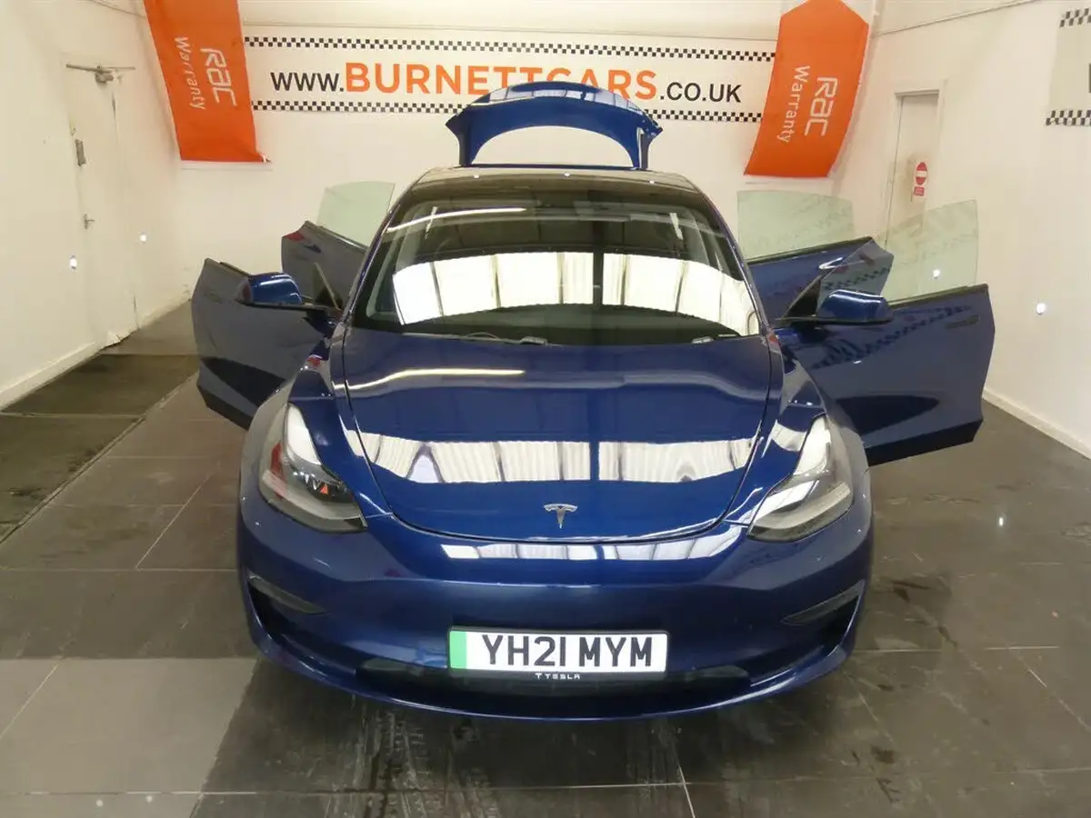 2021-tesla-model-3-e-long-range-4x4-big-21