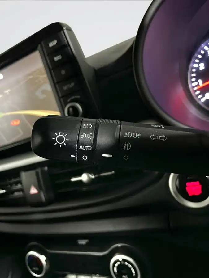 2020-kia-picanto-125-gt-line-s-big-14