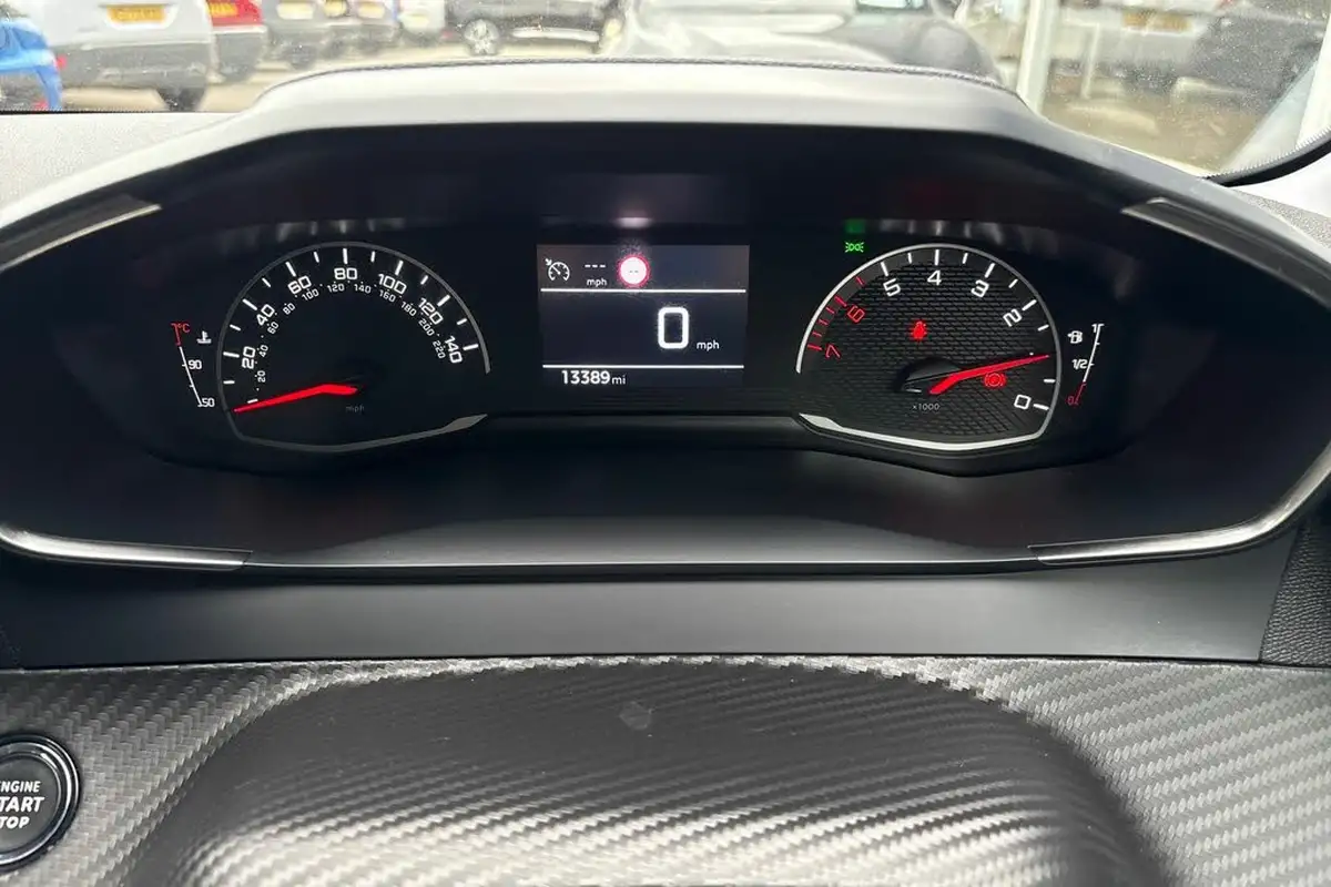 2023-peugeot-208-12-puretech-active-premium-75ps-big-13