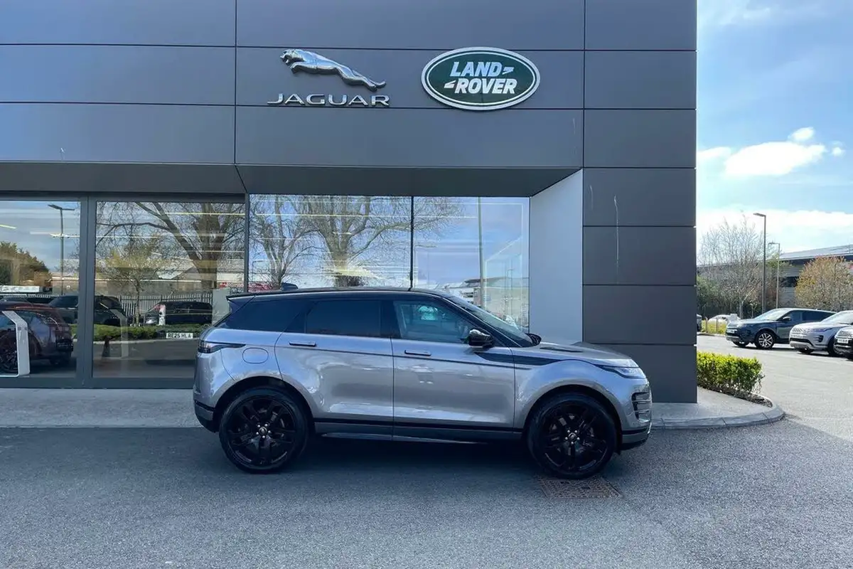 2024-land-rover-range-rover-evoque-20-d200-dynamic-se-big-1