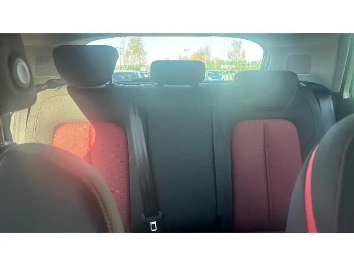 2020-audi-q2-16-30-tdi-sport-s-tronic-big-14