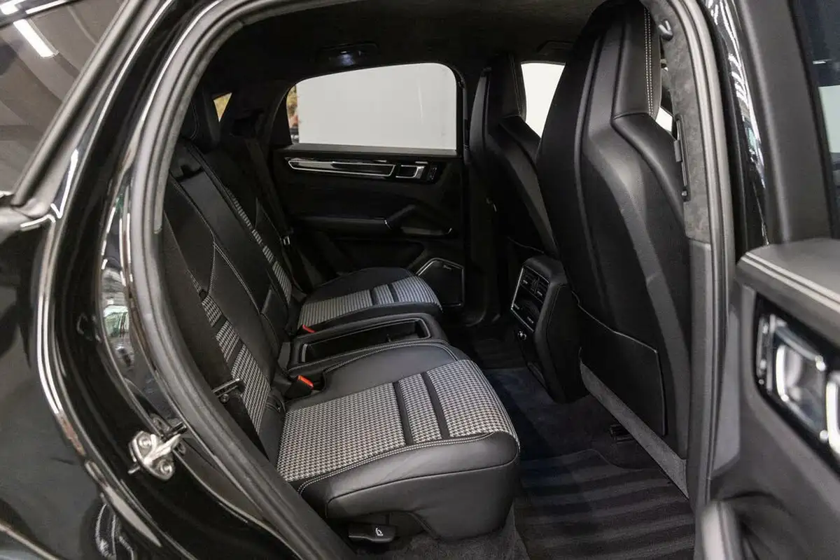 2023-porsche-cayenne-30-v6-e-hybrid-462ps-coupe-big-27