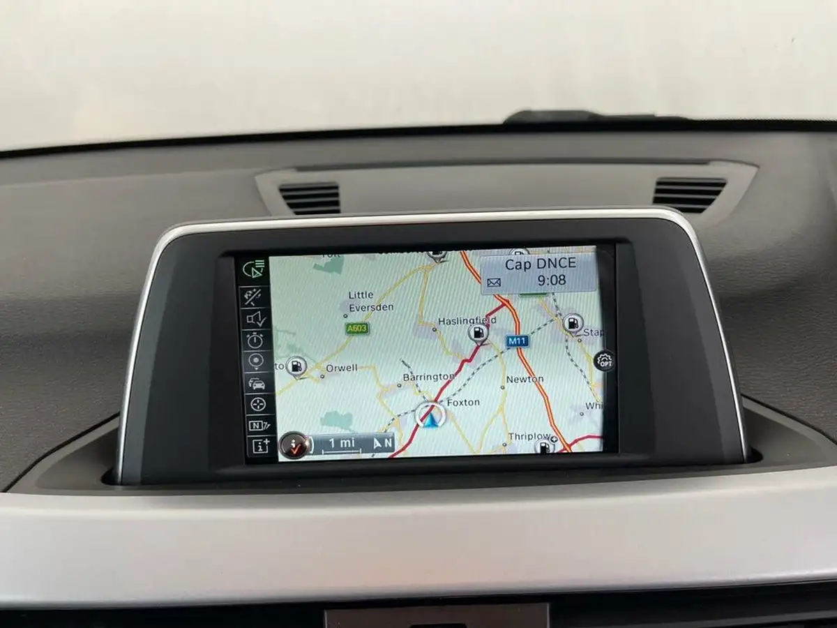 2017-bmw-x1-20td-sdrive18d-se-big-13