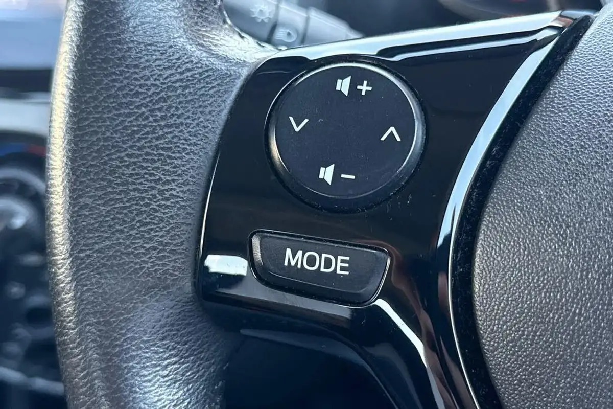 2019-toyota-aygo-10-vvt-i-x-play-big-27