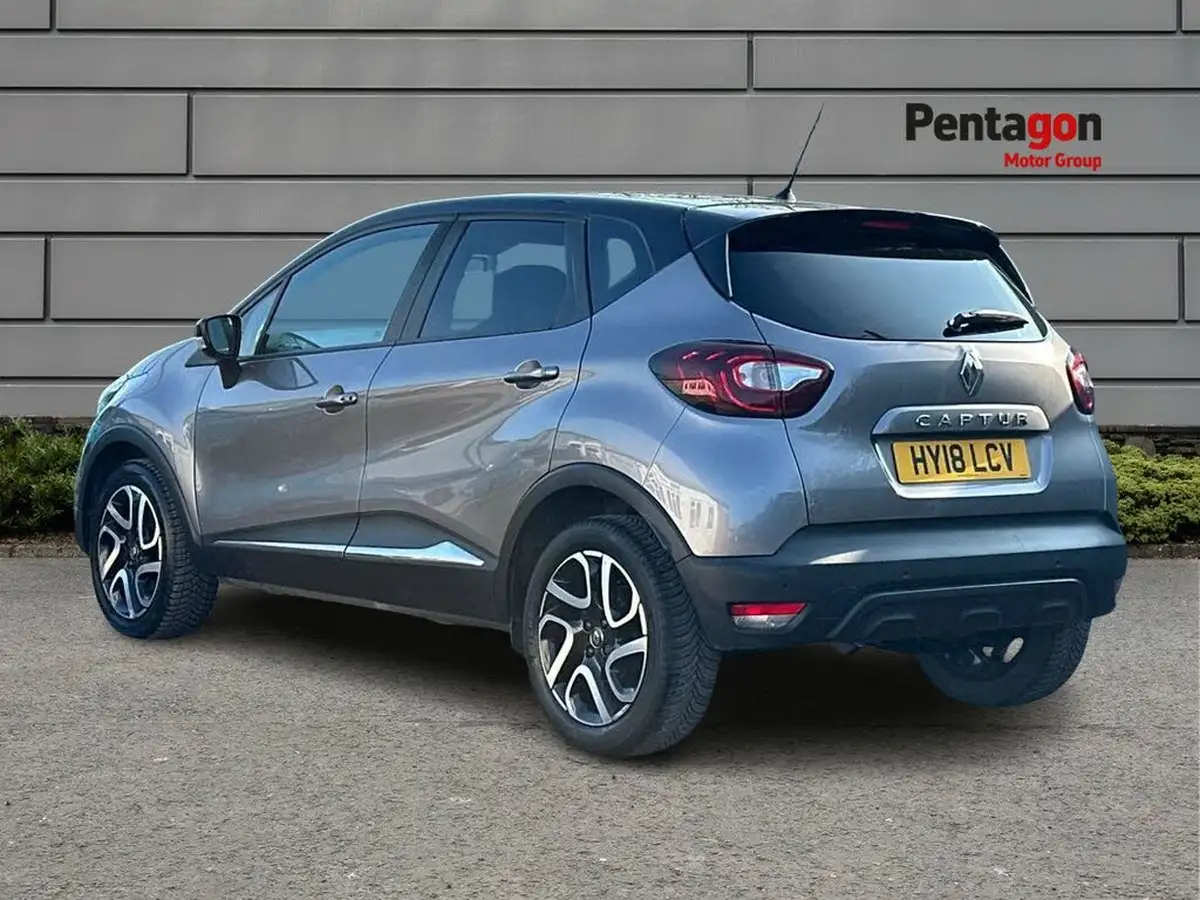 2018-renault-captur-15dci-iconic-big-1