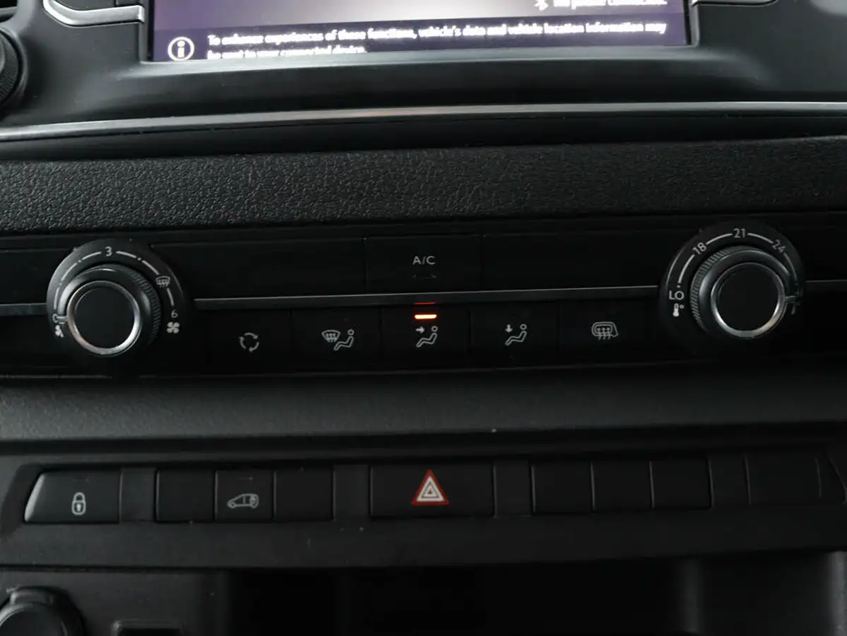 2022-vauxhall-vivaro-15td-2900-l1h1-dynamic-big-17