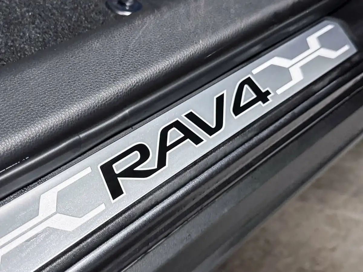2022-toyota-rav4-25-vvt-i-excel-215bhp-big-20
